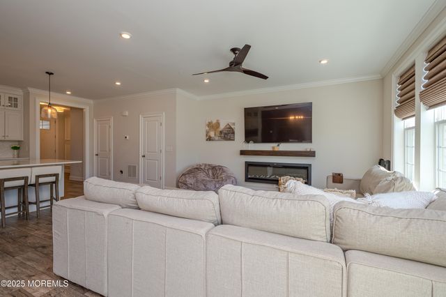 2605 Charleston Drive, Monroe, NJ 08831