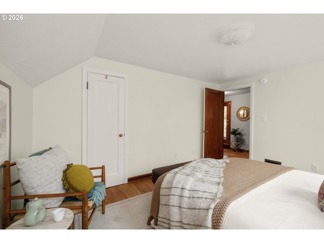 3006 Se 74TH Ave, Portland, OR 97206