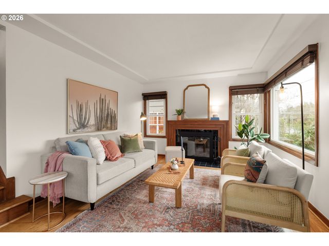 3006 Se 74TH Ave, Portland, OR 97206