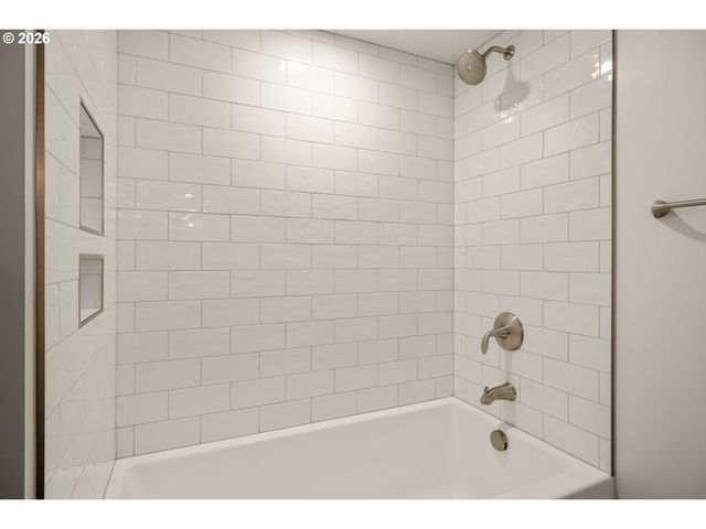 3006 Se 74TH Ave, Portland, OR 97206