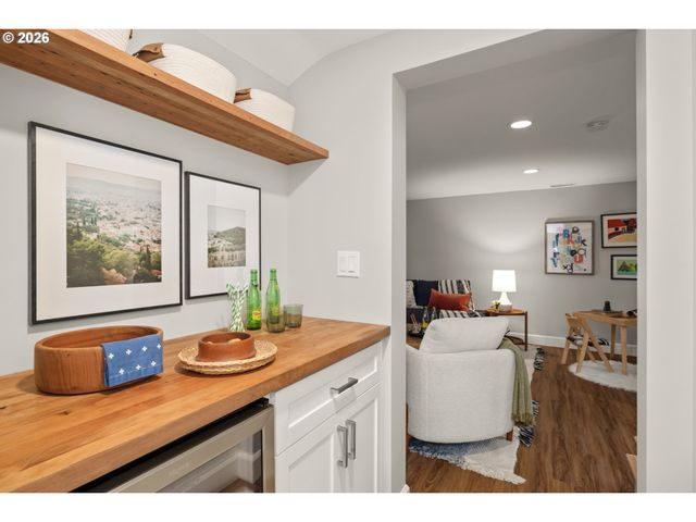 3006 Se 74TH Ave, Portland, OR 97206