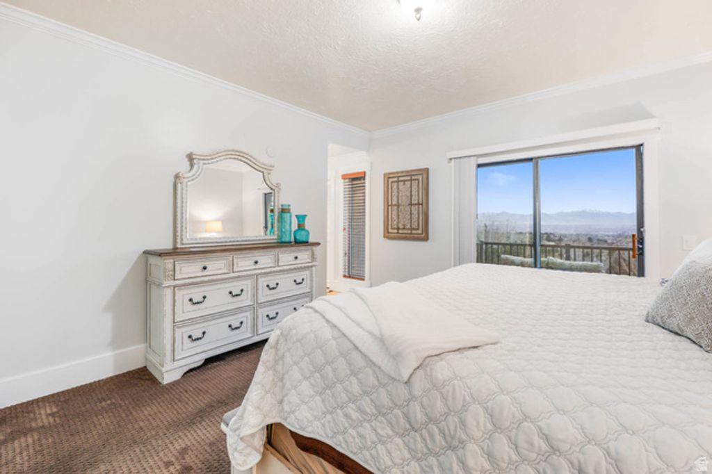 Image 20 of property listing at 2342 E CHARROS RD, Sandy, UT 84092