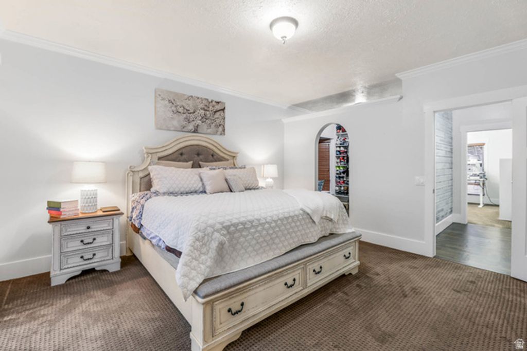 Image 21 of property listing at 2342 E CHARROS RD, Sandy, UT 84092