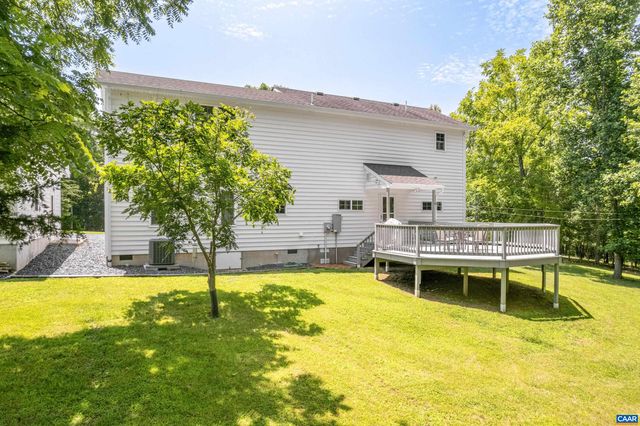 858 CHAPEL RD, Buckingham, VA 23123