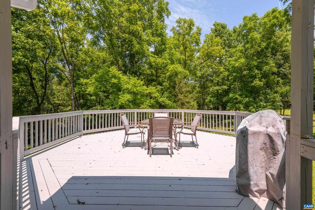 858 CHAPEL RD, Buckingham, VA 23123