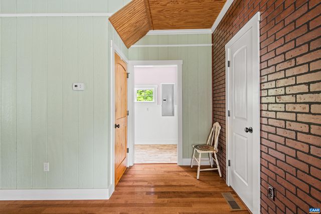 858 CHAPEL RD, Buckingham, VA 23123