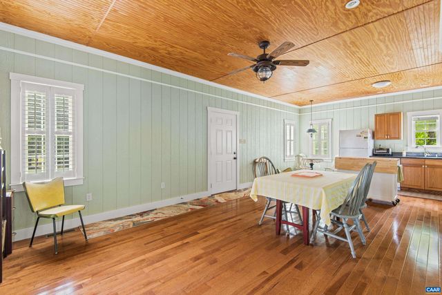 858 CHAPEL RD, Buckingham, VA 23123