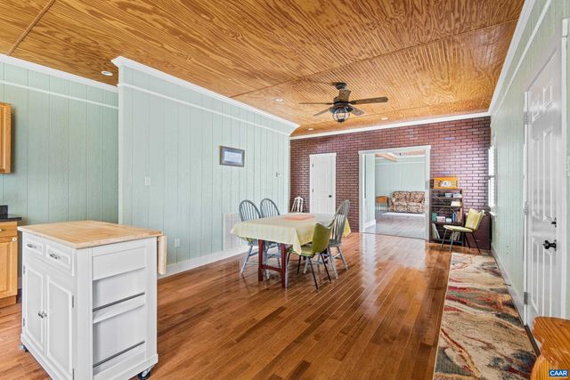 858 CHAPEL RD, Buckingham, VA 23123