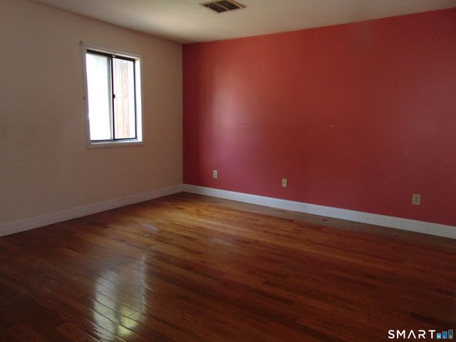 56 Franklin Street 2-12, Danbury, CT 06810