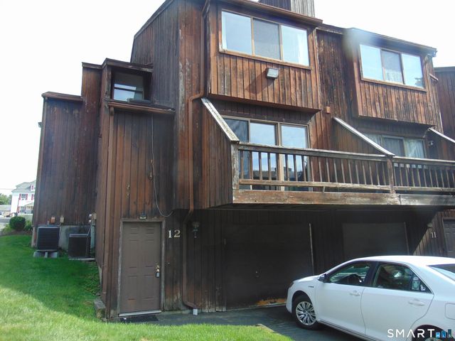 56 Franklin Street 2-12, Danbury, CT 06810