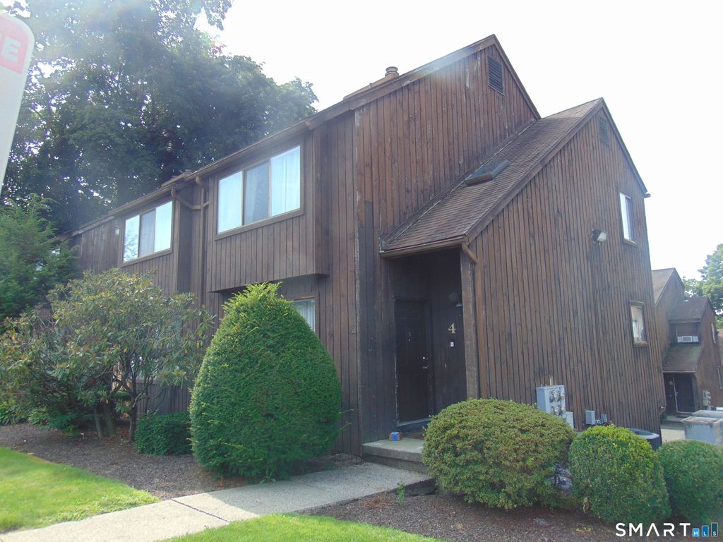 56 Franklin Street 2-12, Danbury, CT 06810