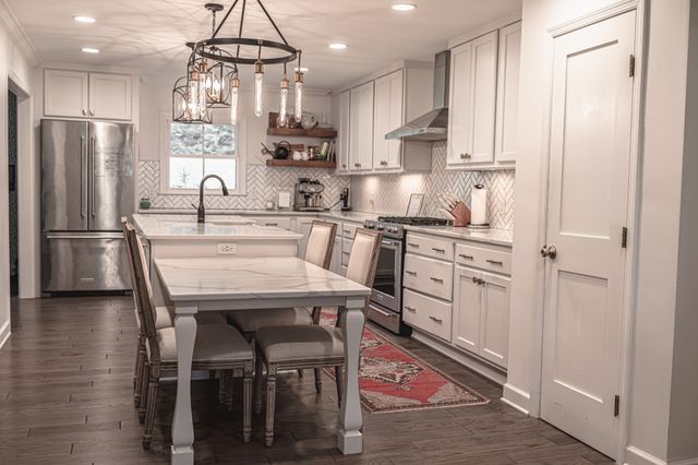 2509 Hillsboro Rd, Franklin, TN 37069