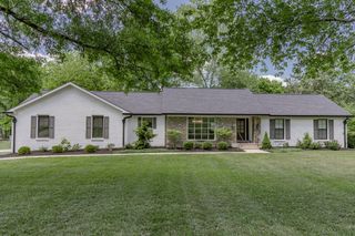 2509 Hillsboro Rd, Franklin, TN 37069