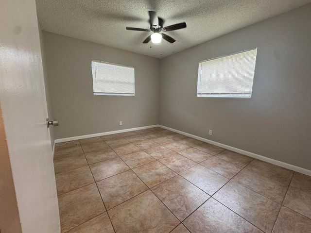 412 21st Street, West Palm Beach, FL 33407