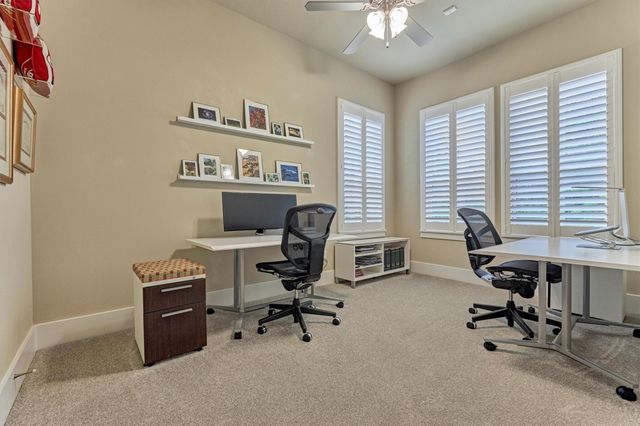35 Pondera Point Drive, The Woodlands, TX 77375