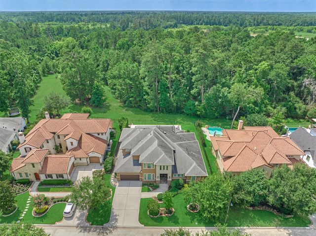 35 Pondera Point Drive, The Woodlands, TX 77375