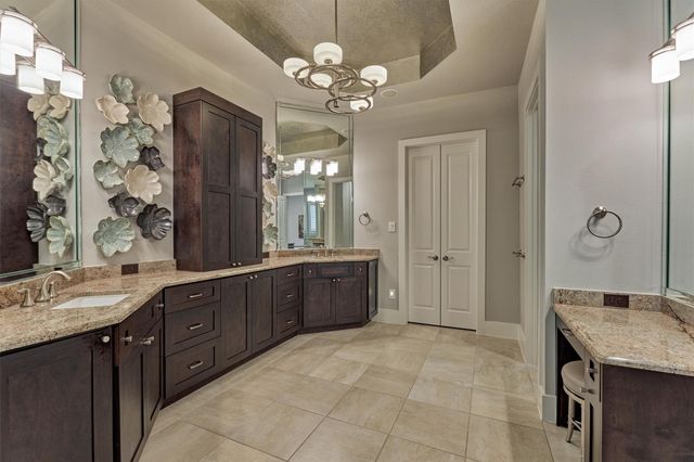 35 Pondera Point Drive, The Woodlands, TX 77375