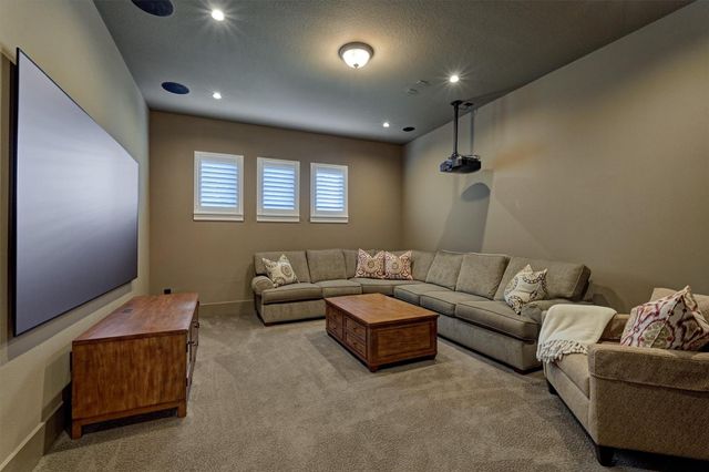 35 Pondera Point Drive, The Woodlands, TX 77375
