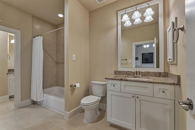 35 Pondera Point Drive, The Woodlands, TX 77375