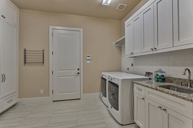 35 Pondera Point Drive, The Woodlands, TX 77375