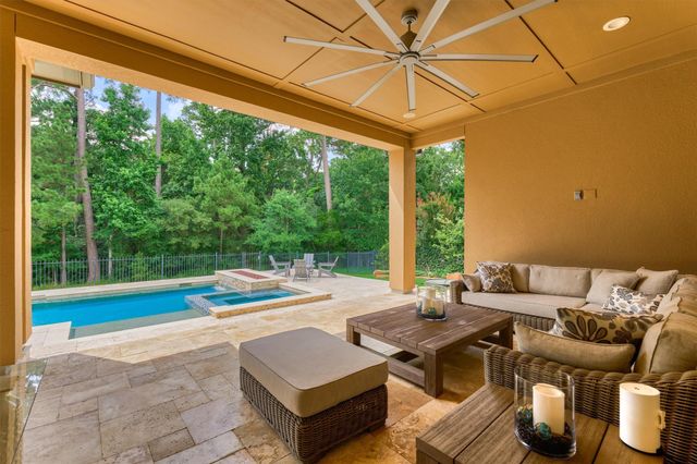 35 Pondera Point Drive, The Woodlands, TX 77375