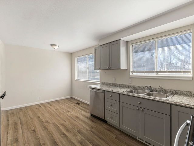 5089 W HIGHWOOD DR, Kearns, UT 84118