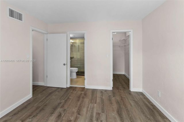 8701 SW 141st St L8, Palmetto Bay, FL 33176