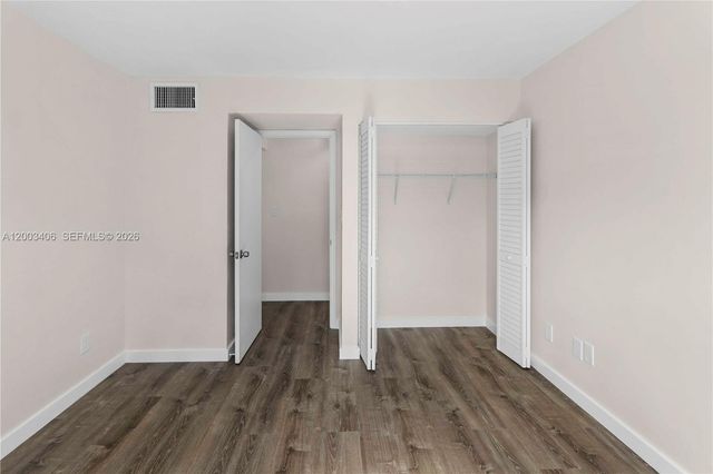 8701 SW 141st St L8, Palmetto Bay, FL 33176