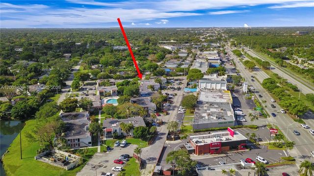 8701 SW 141st St L8, Palmetto Bay, FL 33176