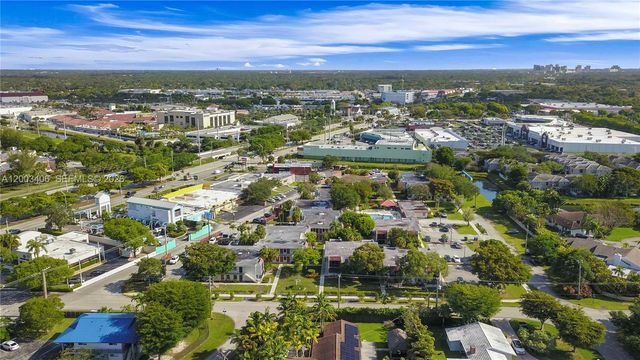 8701 SW 141st St L8, Palmetto Bay, FL 33176