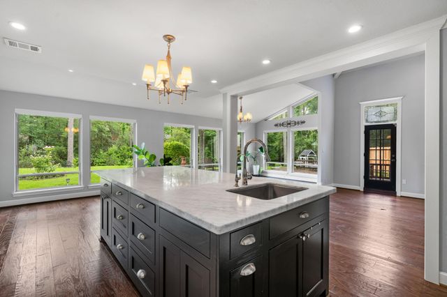 10911 Sweetspire Place, The Woodlands, TX 77380