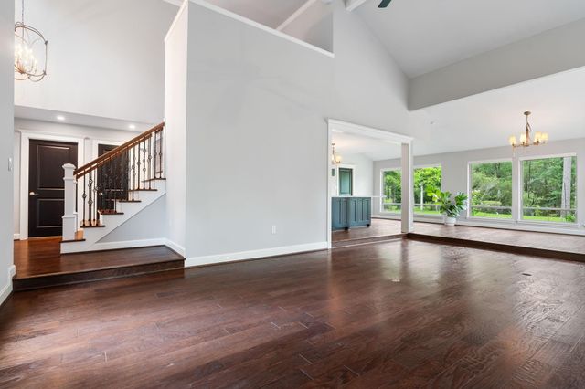 10911 Sweetspire Place, The Woodlands, TX 77380