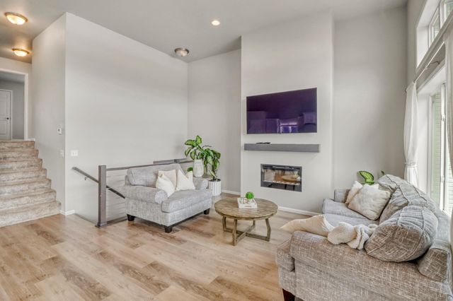 1161 ALBERT Court W, West Fargo, ND 58078