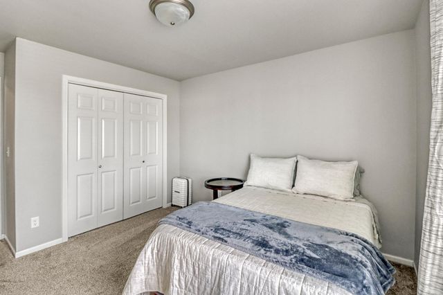 1161 ALBERT Court W, West Fargo, ND 58078