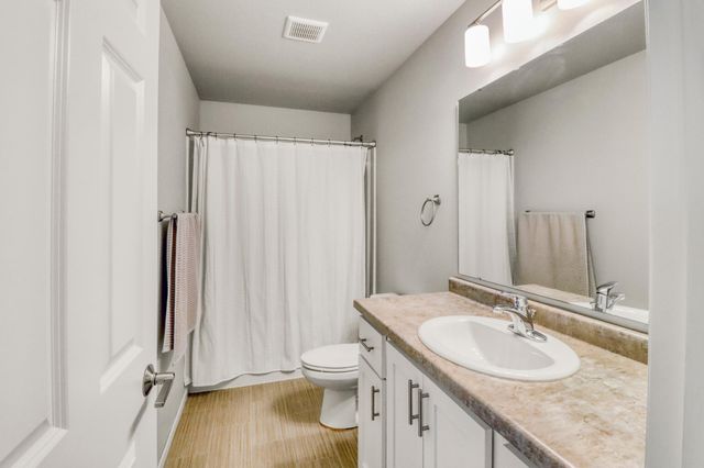 1161 ALBERT Court W, West Fargo, ND 58078