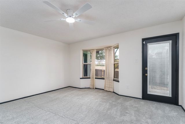 3709 Ravenhill Lane, Arlington, TX 76016