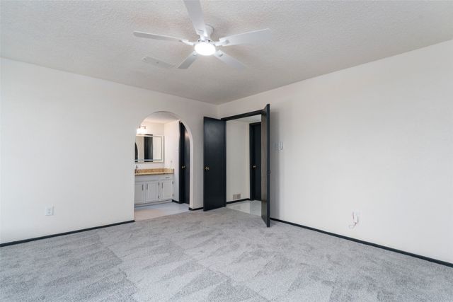 3709 Ravenhill Lane, Arlington, TX 76016