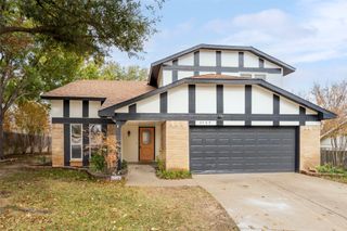 3709 Ravenhill Lane, Arlington, TX 76016