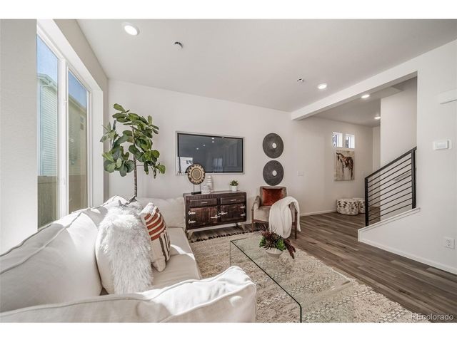 620 Wagon Wheel Way, Bennett, CO 80102