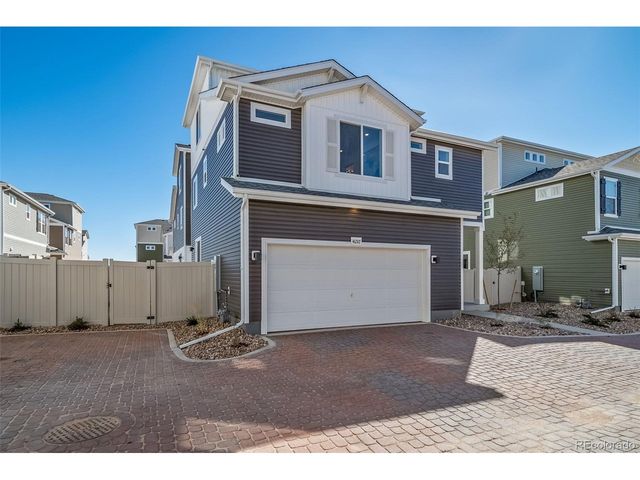 620 Wagon Wheel Way, Bennett, CO 80102