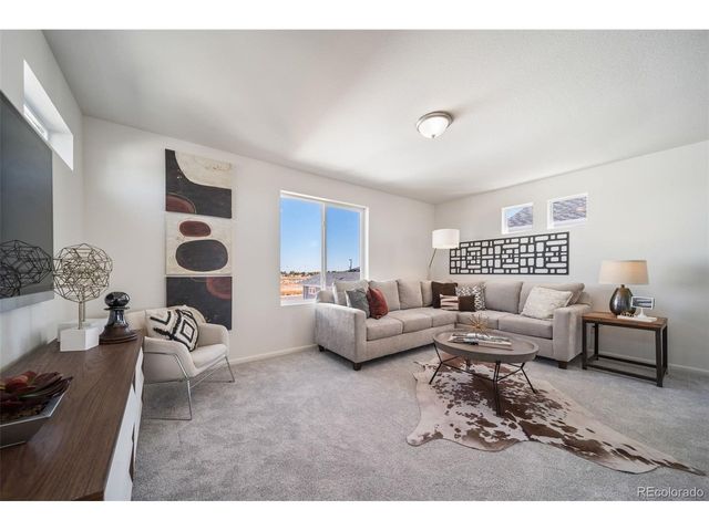 620 Wagon Wheel Way, Bennett, CO 80102