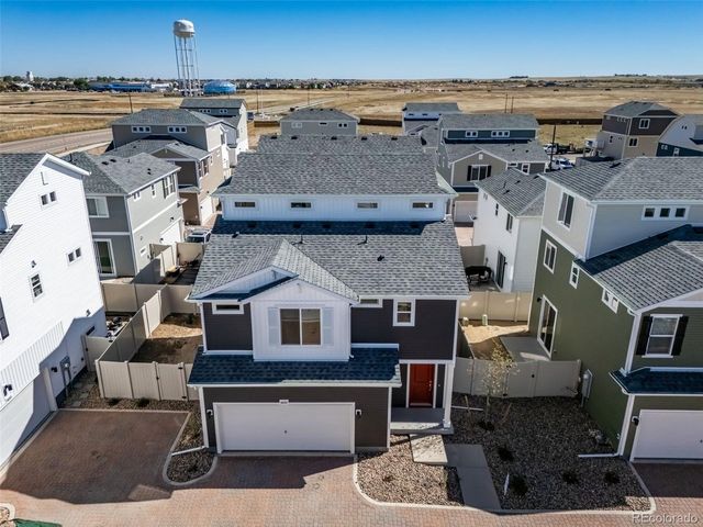620 Wagon Wheel Way, Bennett, CO 80102