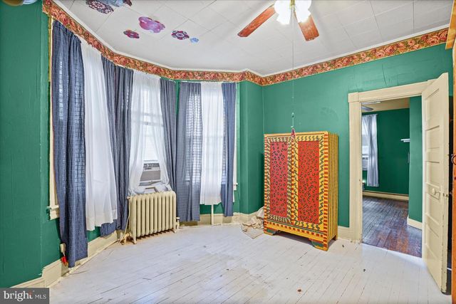 2104 LAKE AVE, Baltimore, MD 21218
