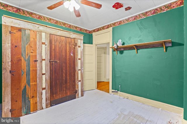 2104 LAKE AVE, Baltimore, MD 21218