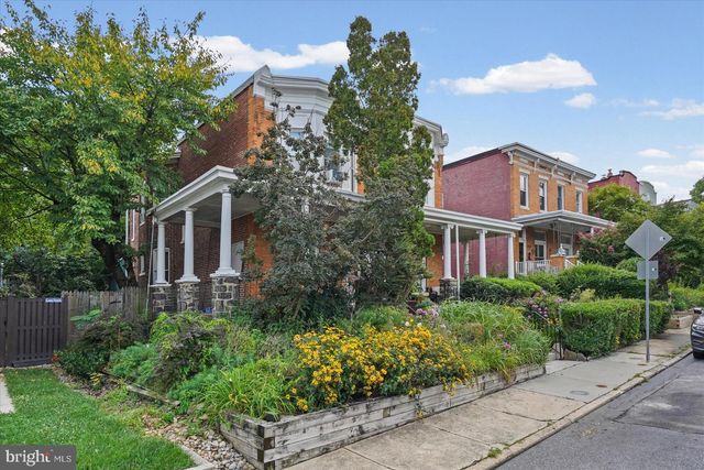 2104 LAKE AVE, Baltimore, MD 21218