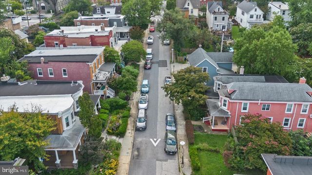 2104 LAKE AVE, Baltimore, MD 21218