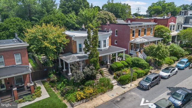2104 LAKE AVE, Baltimore, MD 21218