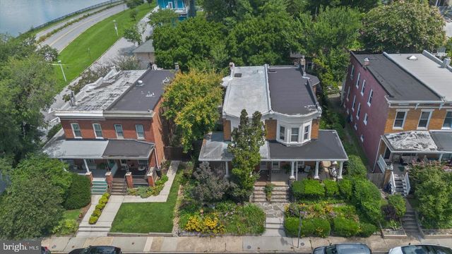 2104 LAKE AVE, Baltimore, MD 21218