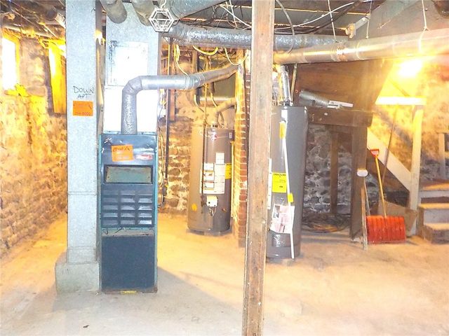 30 Churchlea Place, Rochester, NY 14611