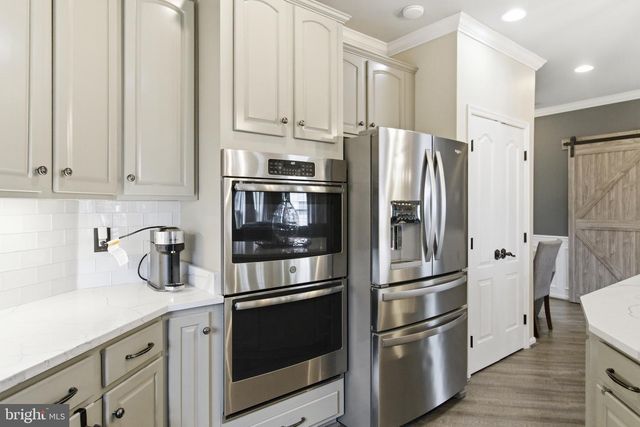 720 VISTA RIDGE DR NE, Leesburg, VA 20176